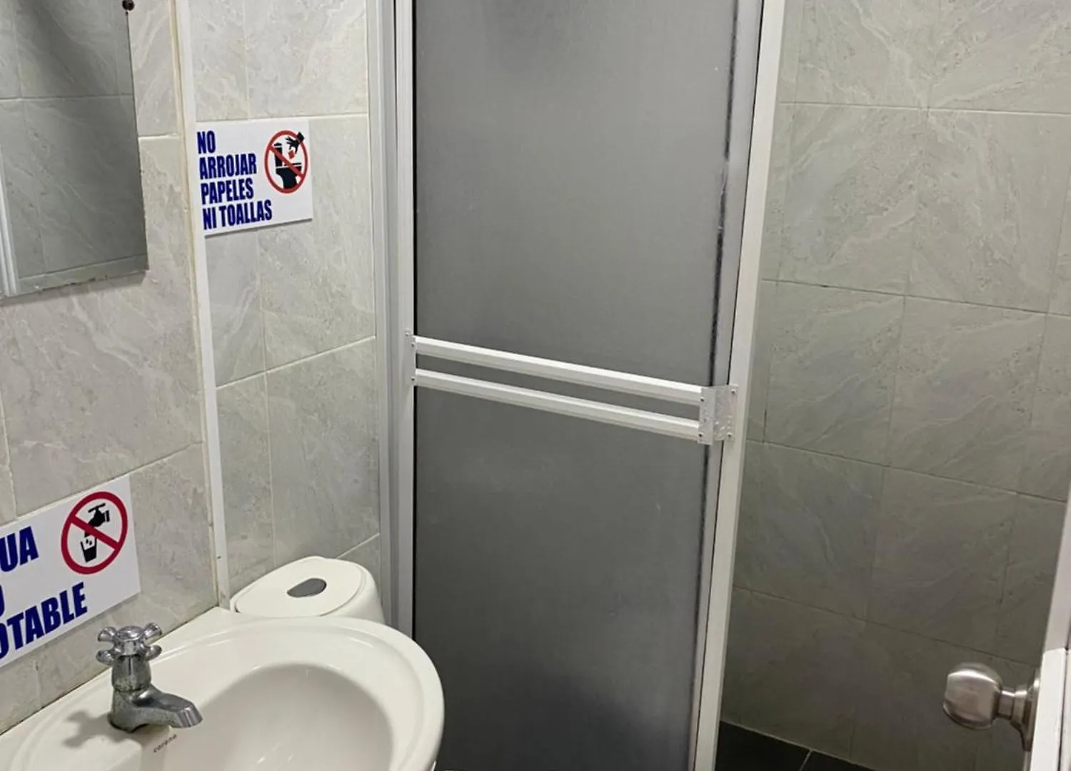 Apartamentos Turistico Faviles San Andrés 0*,  Kolumbia